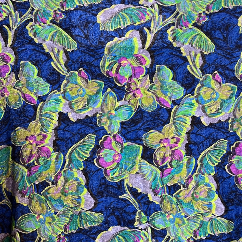 Blue Floral V-Neck Wrap Dress - Women - Picture 7 of 11